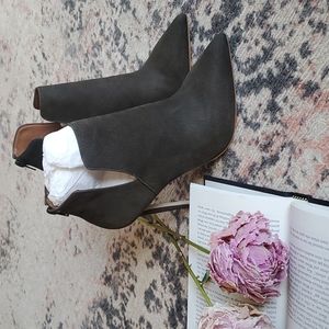 Steve Madden Dip, size 8, Olive, Nubuck